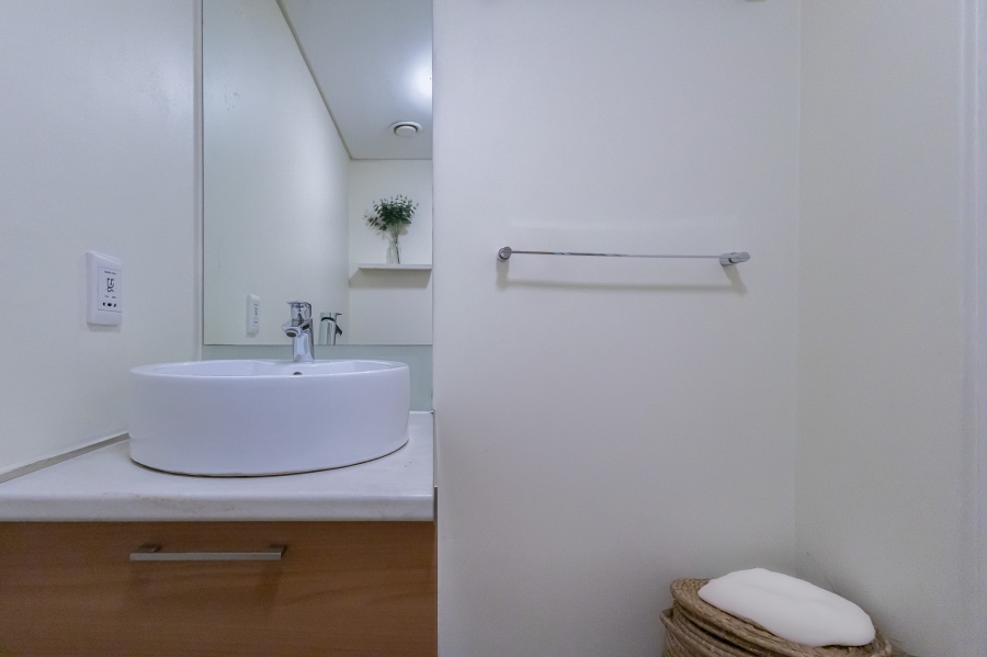 2 Bedroom Property for Sale in Beachfront Western Cape